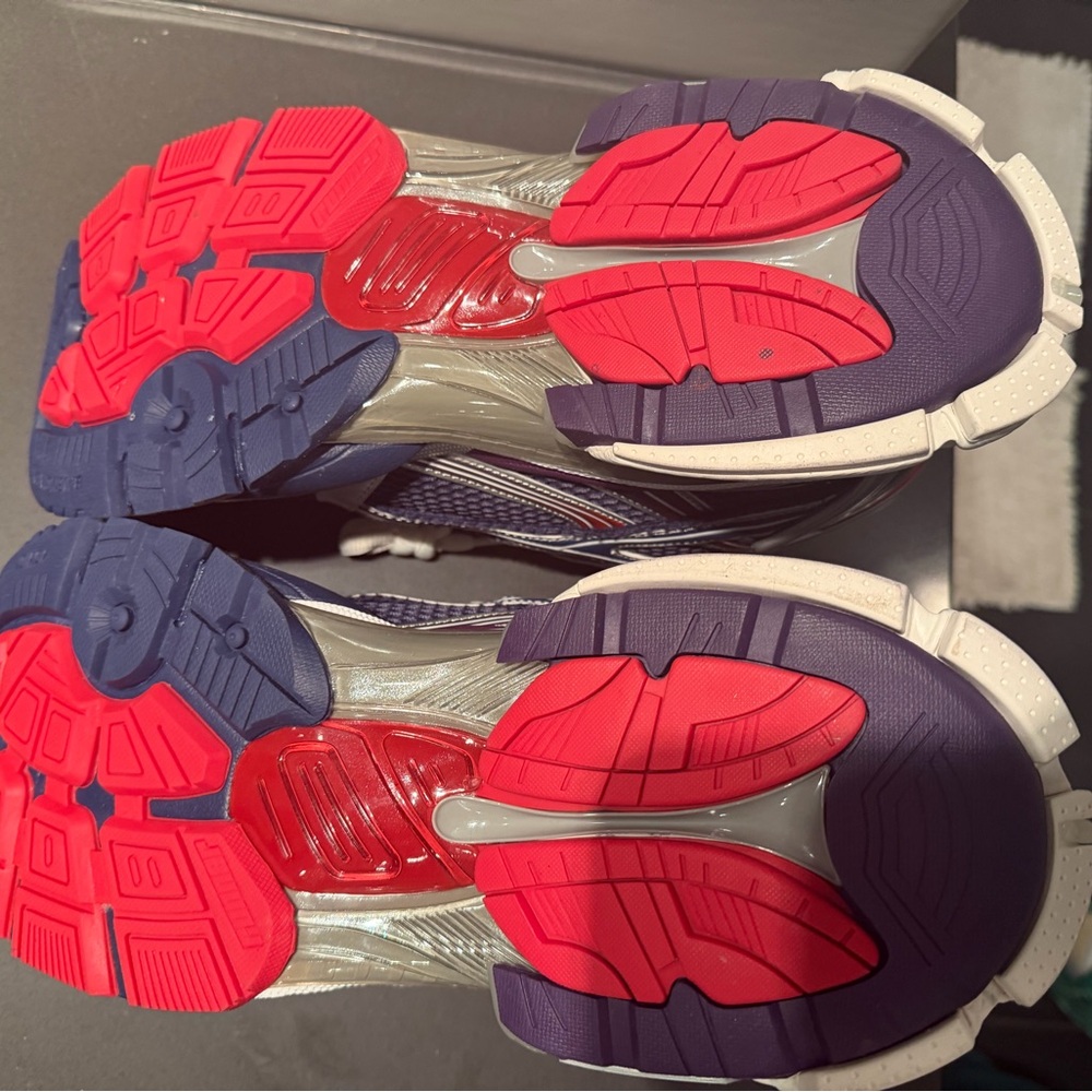 Balenciaga red and blue trainers size 44 US 11 11.5 - Picture 4 of 4